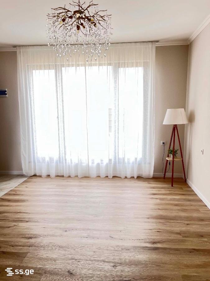 3 Room Private House For Sale view 4