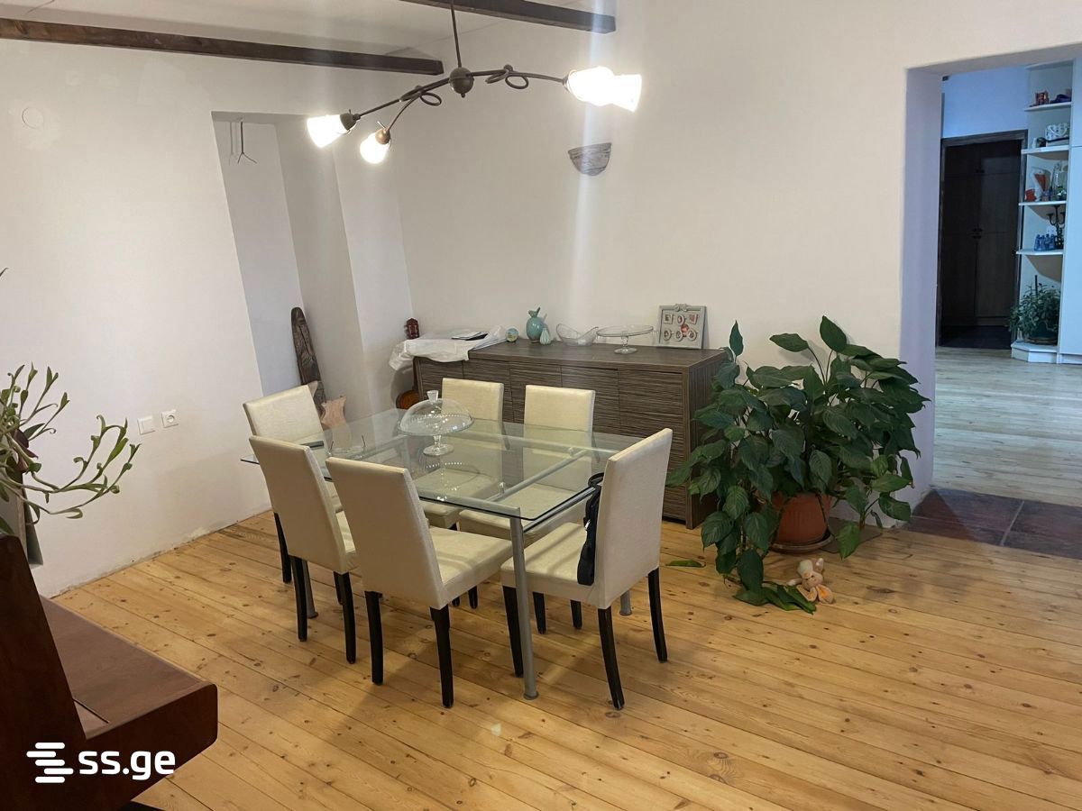 5 Room Private House For Rent. Mtatsminda view 12