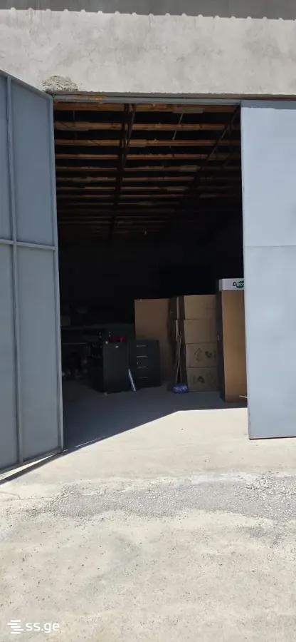 იყიდება Commercial Space მუხრანიში view 3