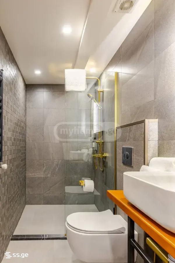 12 Room Hotel For Sale view 15