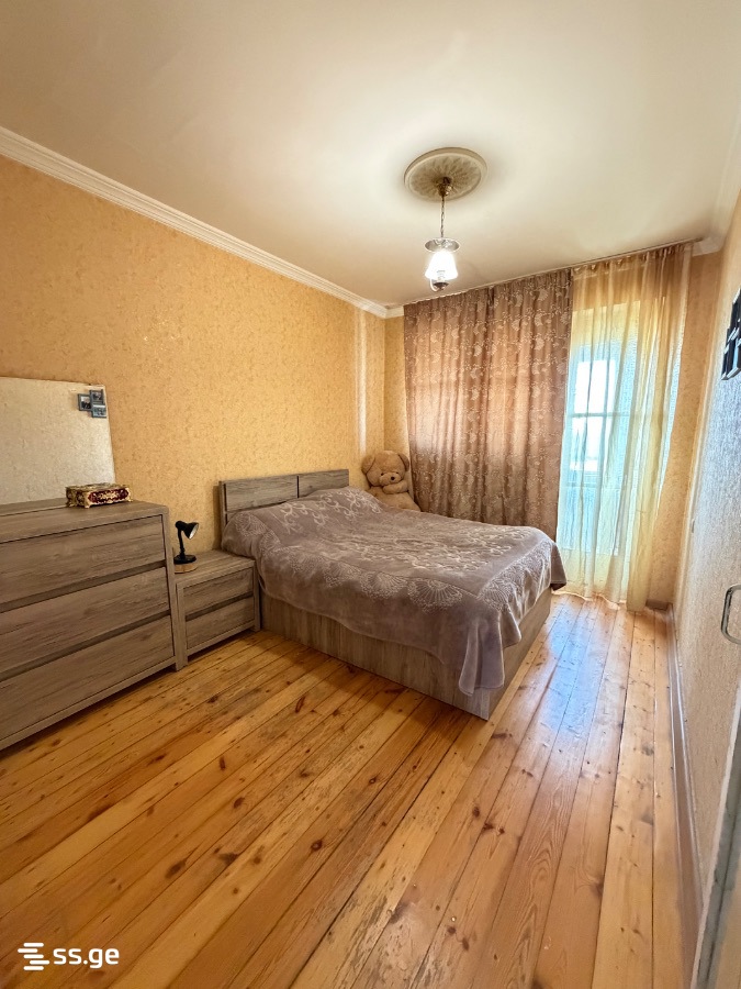 3 Room Flat For Sale view 6