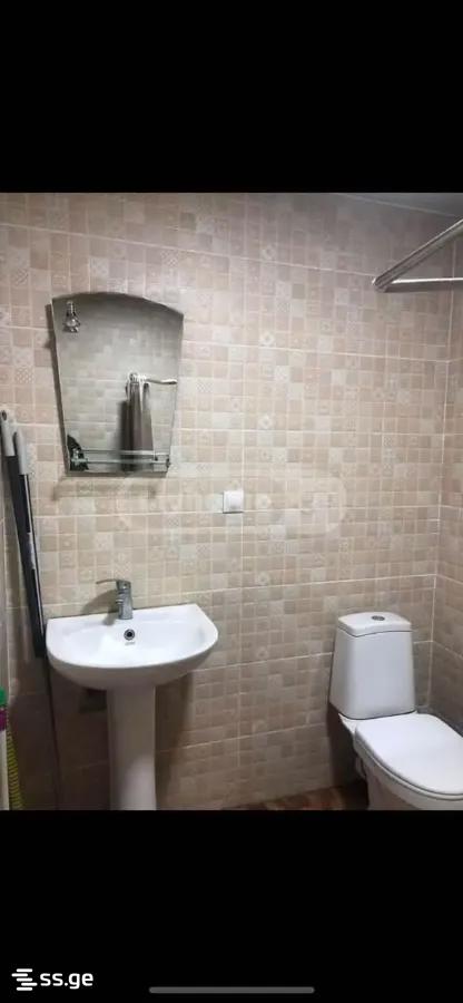8 Room Private House For Sale view 10