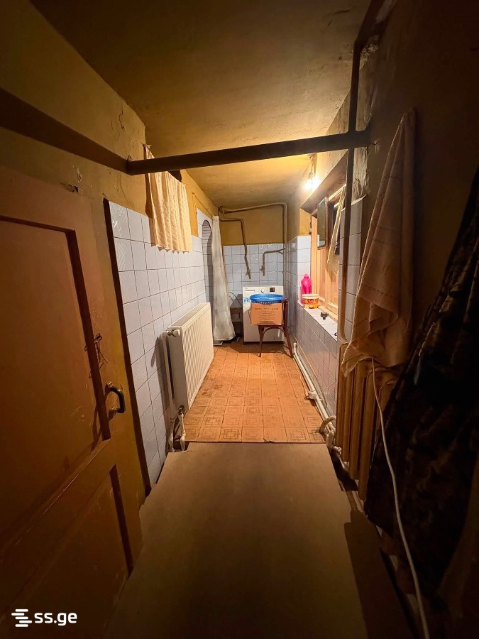 4 Room Private House For Sale view 5