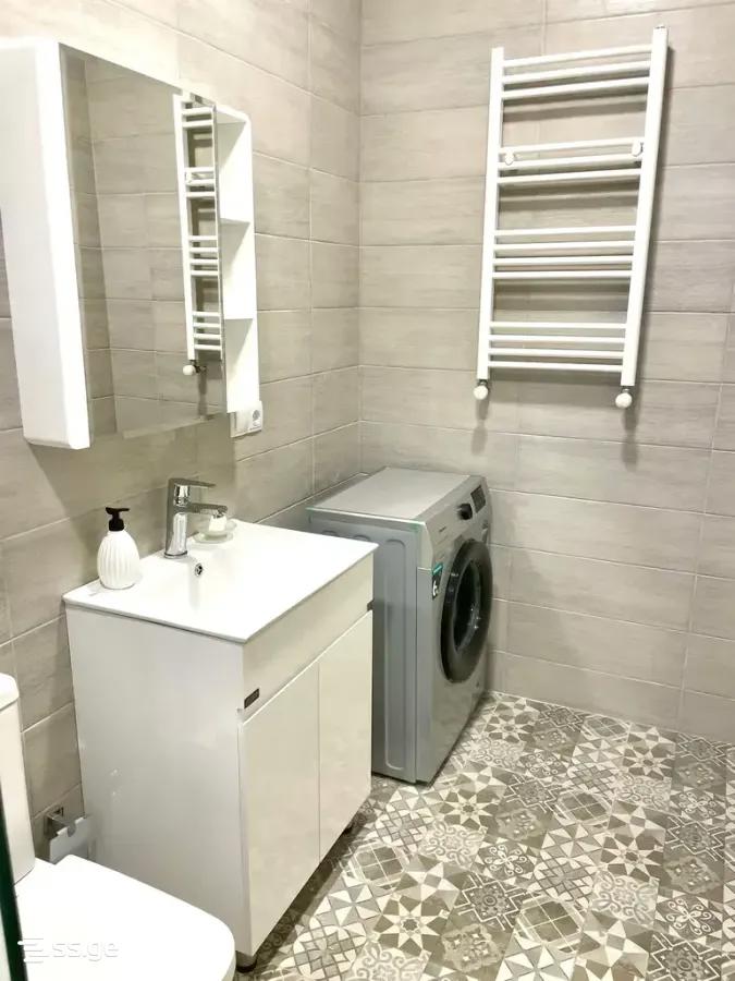 3 Room Private House For Rent. Vake view 8