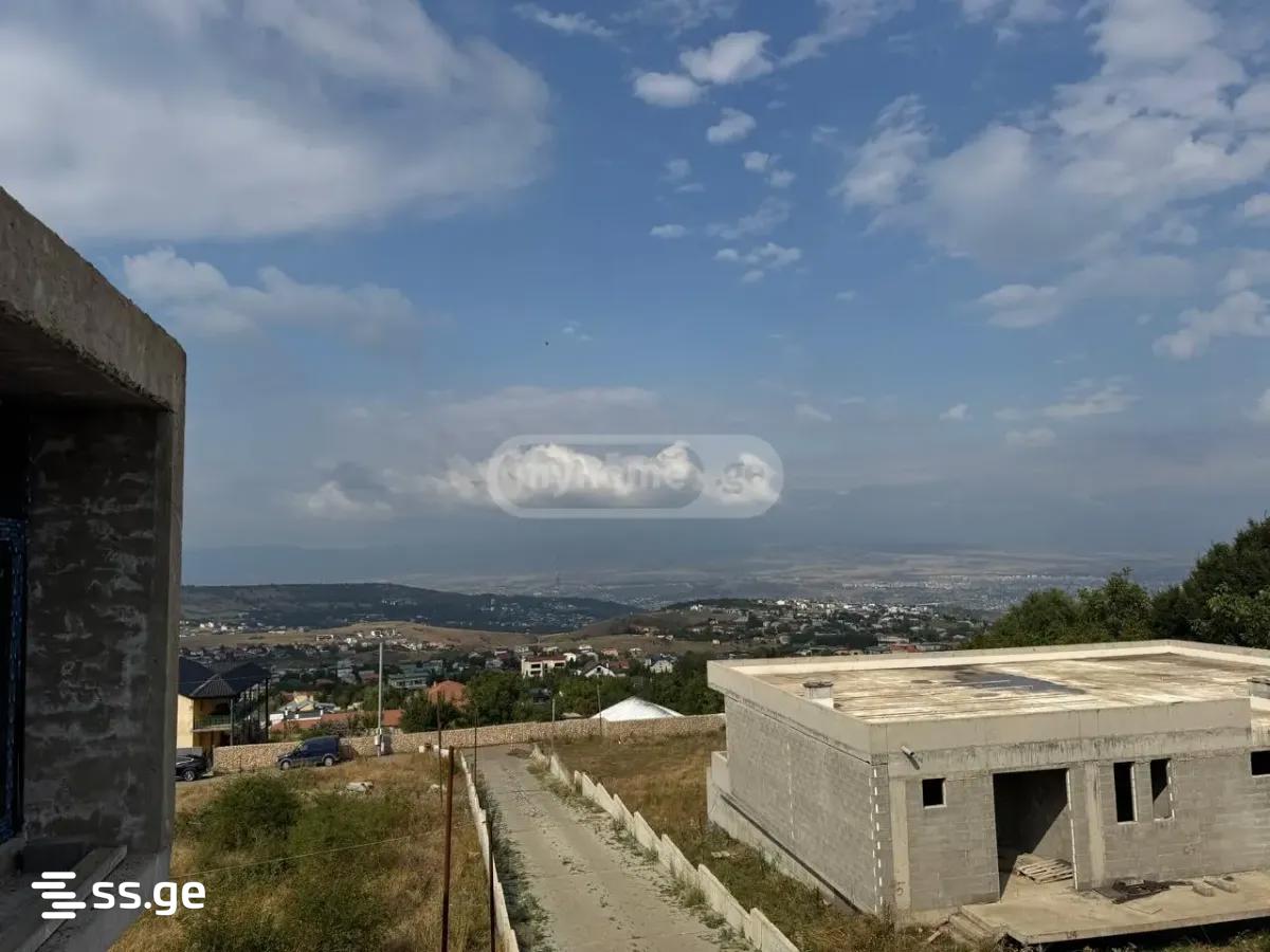 8 Room Private House For Sale view 12