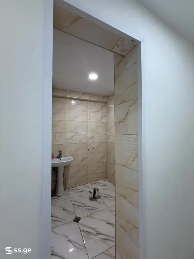 Commercial Space For Rent. Isani, 4 of 12