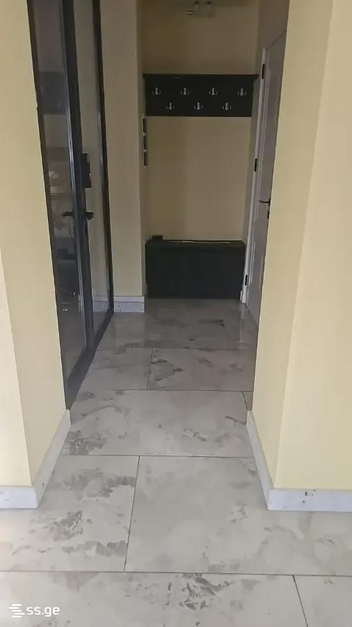 Commercial Space For Sale. Vera view 1