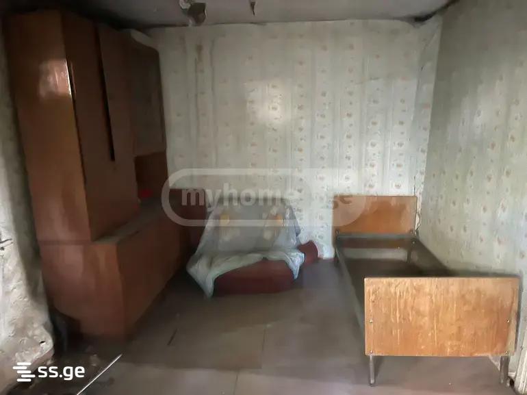 3 Room Private House For Sale view 9