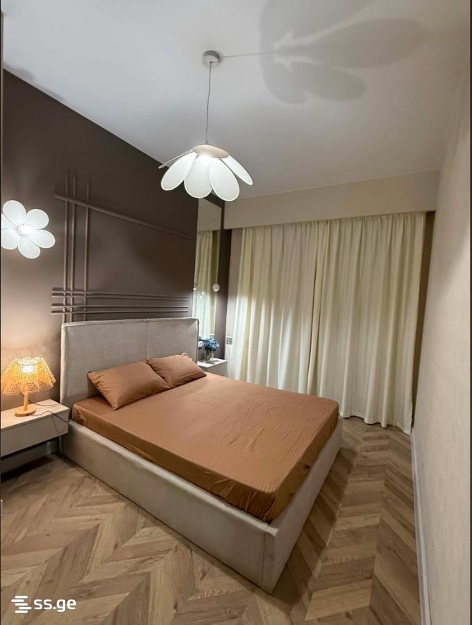3 Room Flat For Sale, 3 of 4