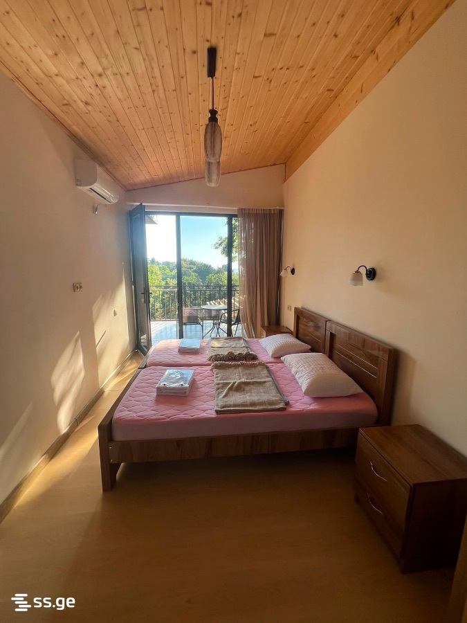 4 Room Private House For Rent. Makhindjauri view 3