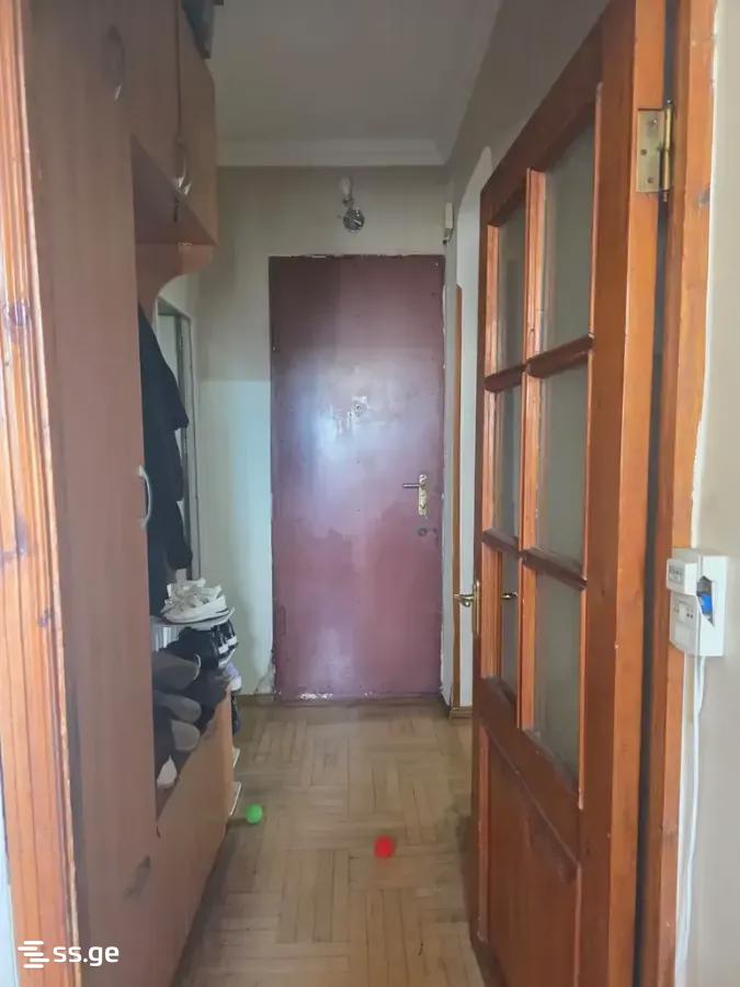 3 Room Flat For Sale view 2