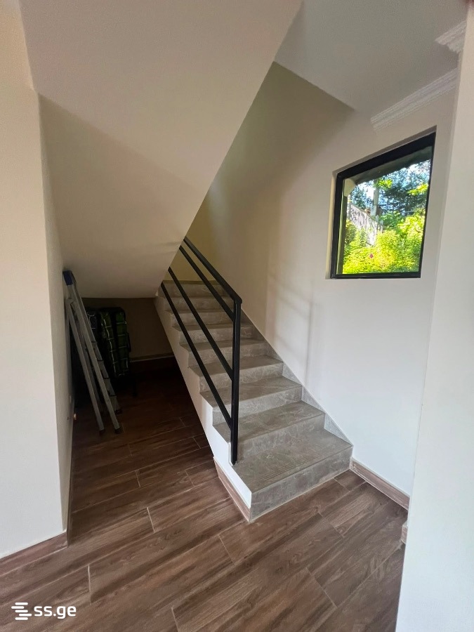 4 Room Private House For Rent. Makhindjauri view 2
