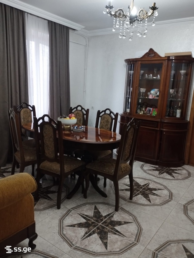 2 Room Flat For Rent. Makhindjauri view 4