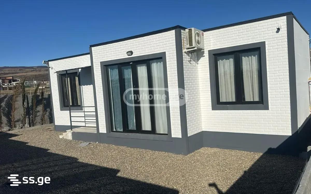 3 Room Private House For Sale view 5