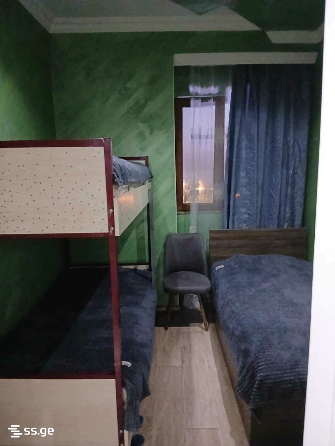 3 Room Flat Daily Rent. Batumi view 9