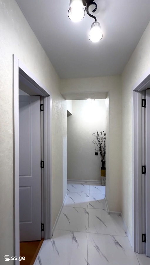 4 Room Flat For Rent. Tskaltubo view 1