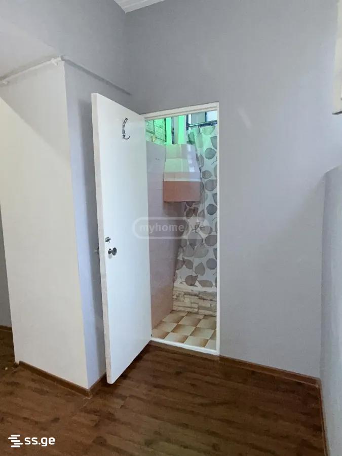 Commercial Space For Sale. Gldani view 4