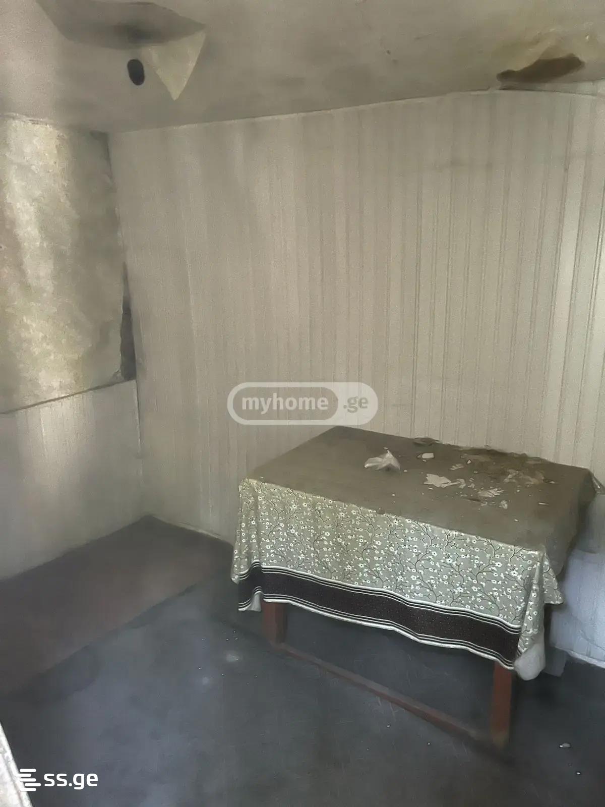 3 Room Private House For Sale view 2