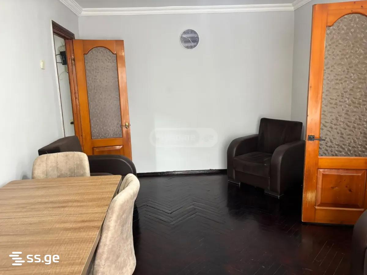 2 Room Flat For Rent. Batumi view 11