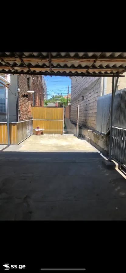 8 Room Private House For Sale view 7