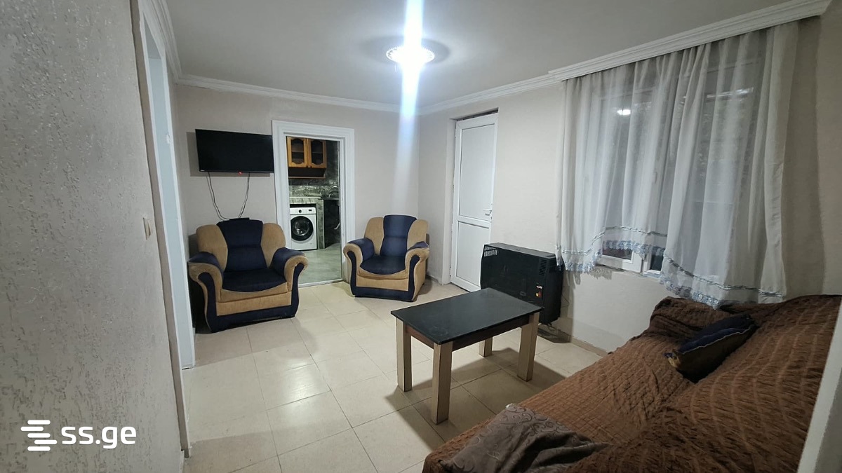 3 Room Private House For Rent. Batumi, 2 of 5