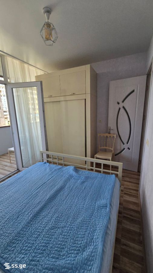 3 Room Flat Daily Rent. Makhindjauri view 7