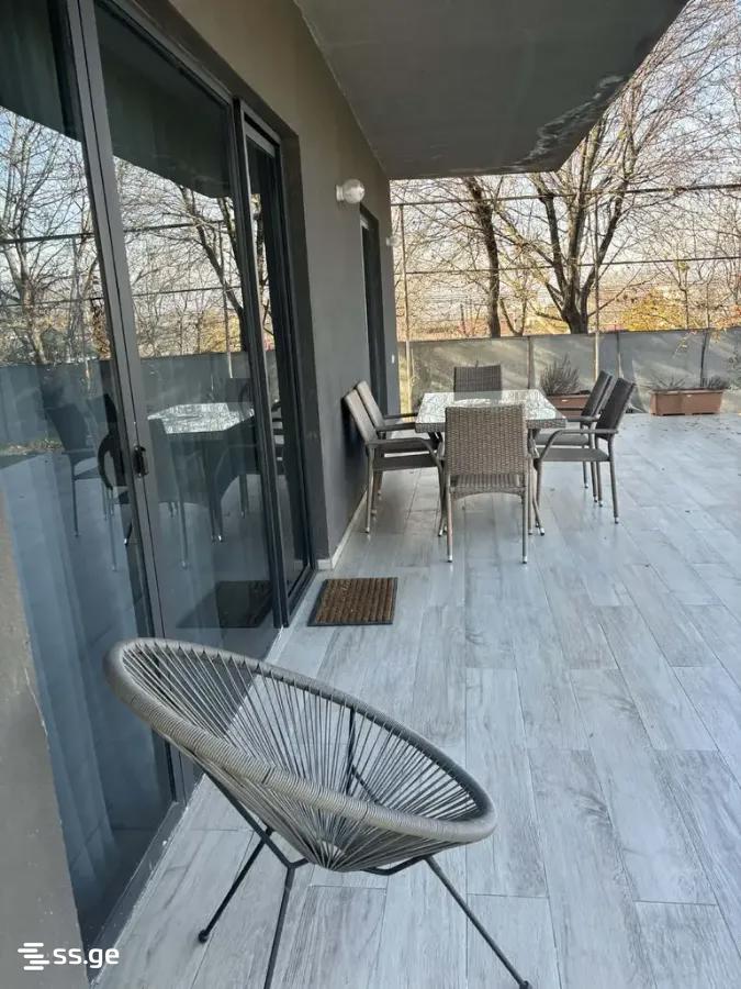 7 Room Private House For Sale view 4