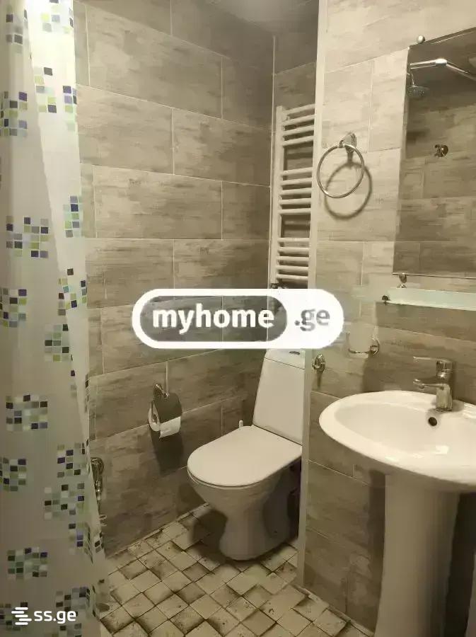 9 Room Hotel For Rent. Chugureti view 10
