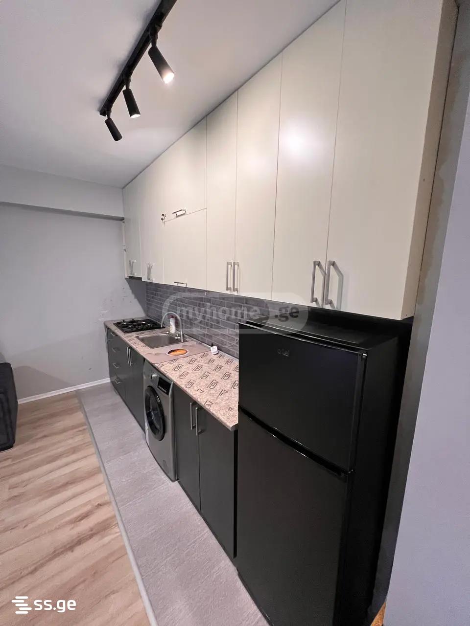 2 Room Flat For Sale view 3