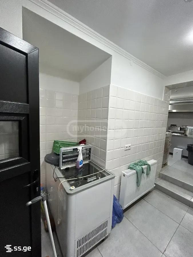 Commercial Space For Rent. Sololaki view 8