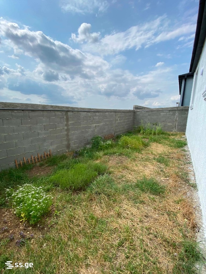 3 Room Private House For Sale view 11