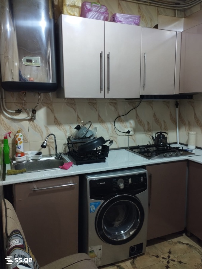 2 Room Flat For Rent. Makhindjauri view 10