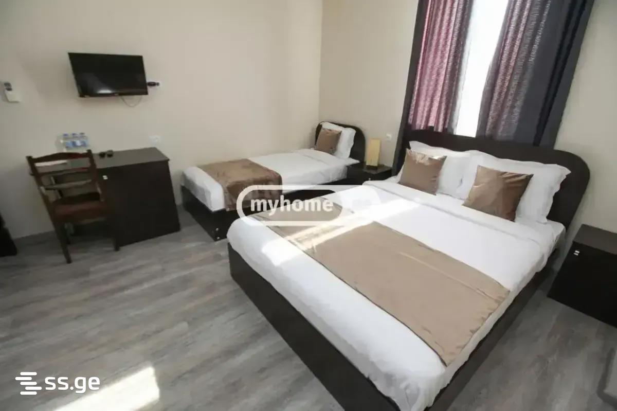 20 Room Hotel For Rent. Sololaki view 3