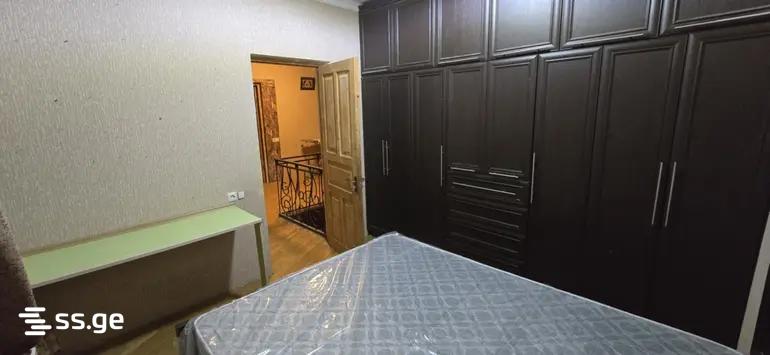 6 Room Private House For Rent. Vera view 4