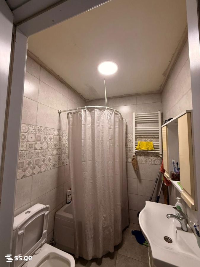 3 Room Flat For Sale view 3