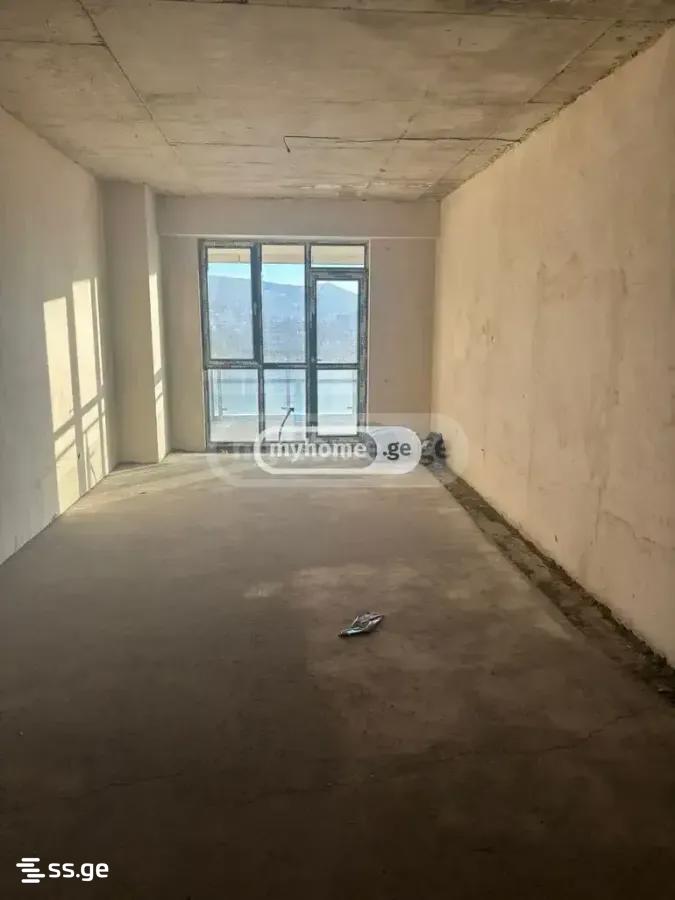 2 Room Flat For Sale view 2