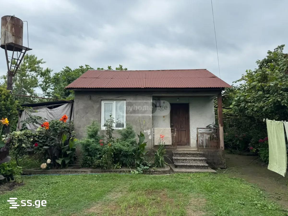 3 Room Private House For Sale view 3