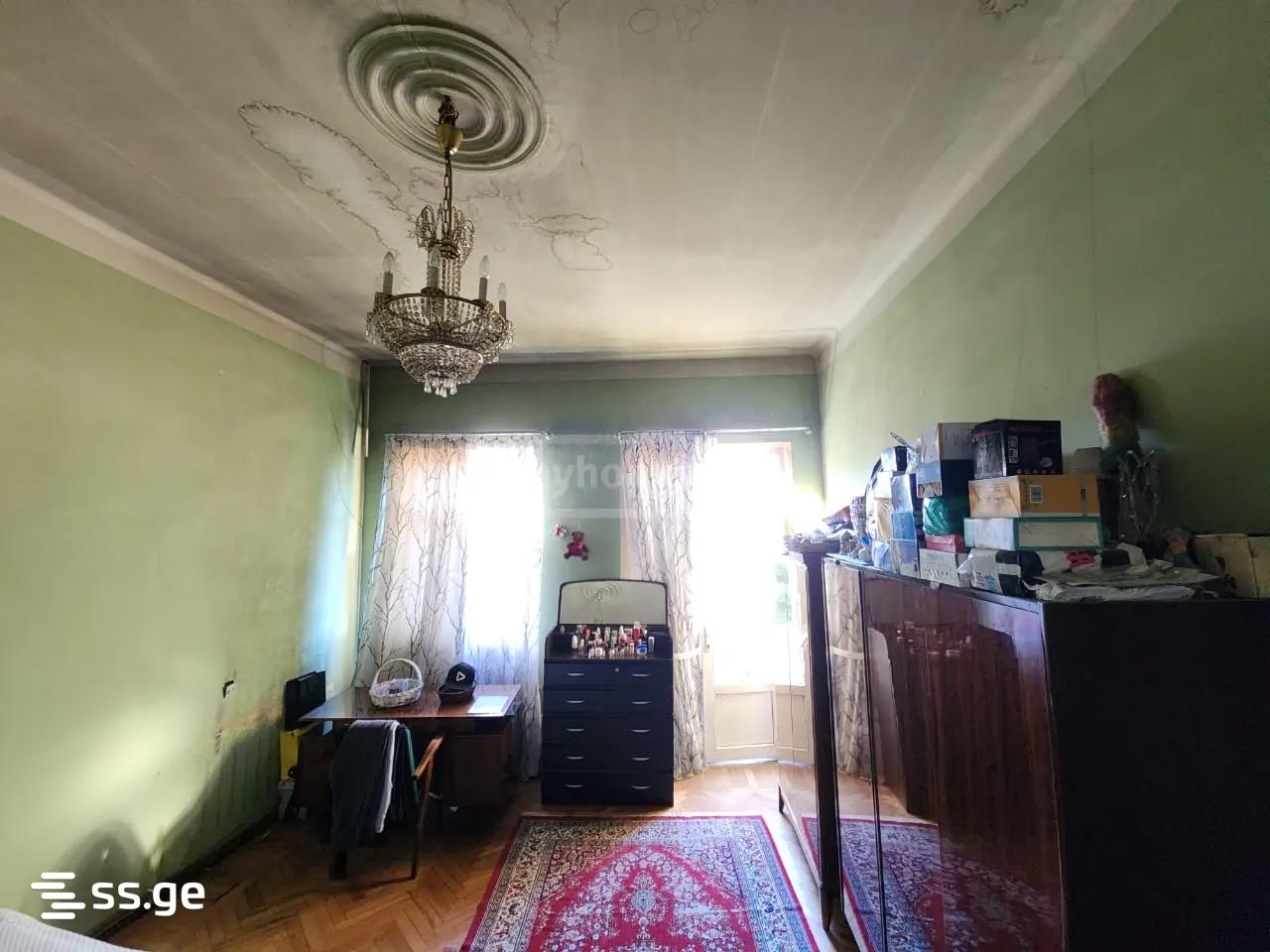 2 Room Flat For Sale view 2