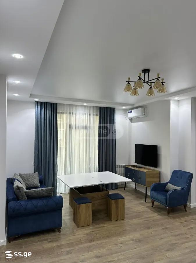 7 Room Private House For Sale view 3