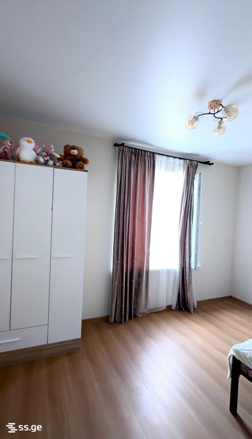 4 Room Flat For Rent. Tskaltubo view 9