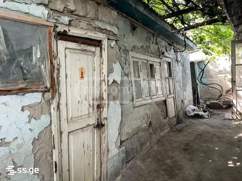 3 Room Private House For Sale view 5