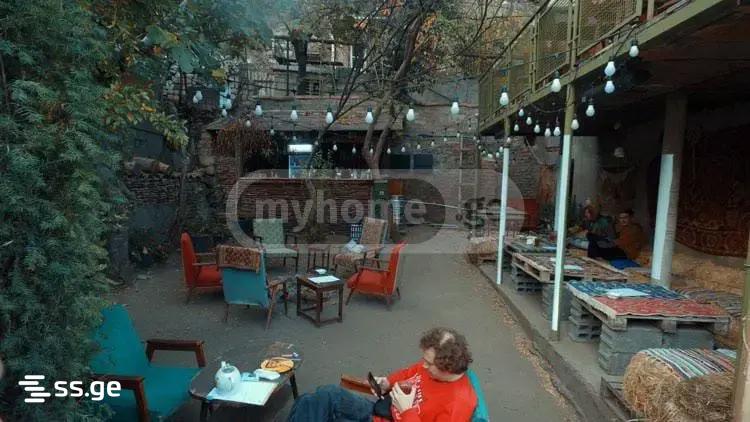 10 Room Private House For Sale view 5