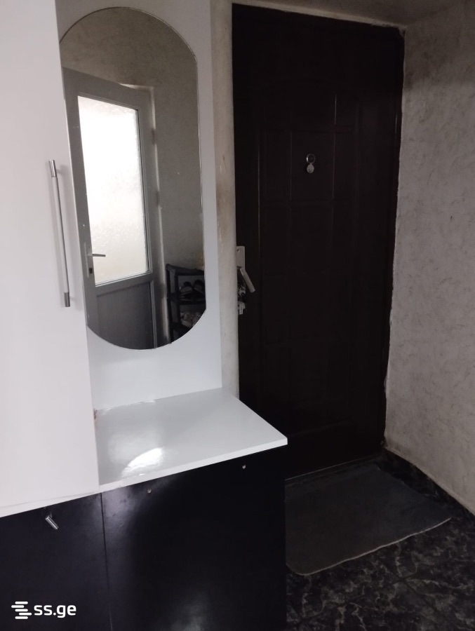 2 Room Flat For Rent. Makhindjauri view 6