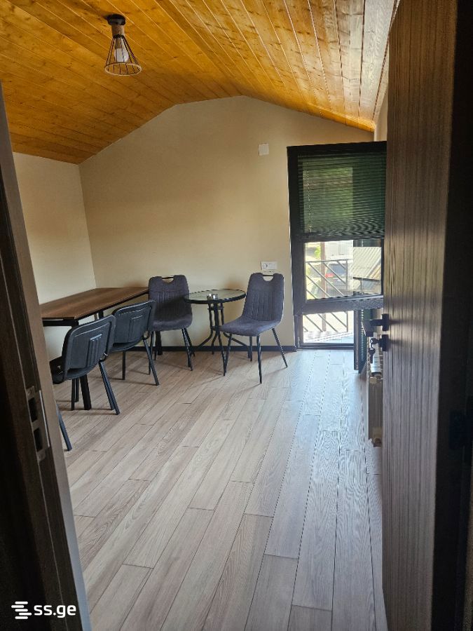 Office For Rent. Isani view 3