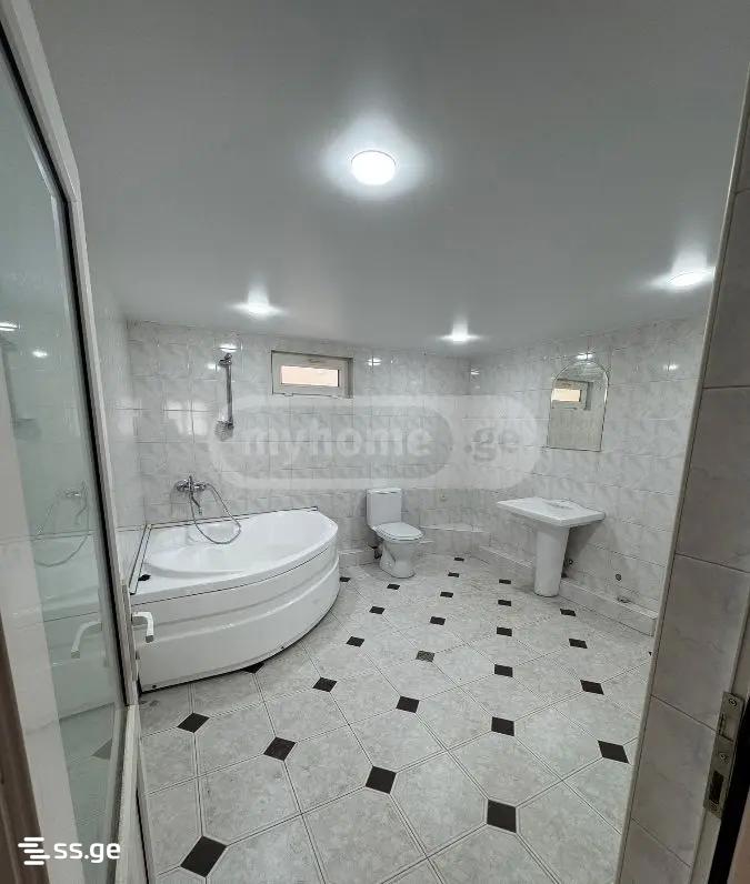 7 Room Private House For Rent. Nadzaladevi, 2 of 12