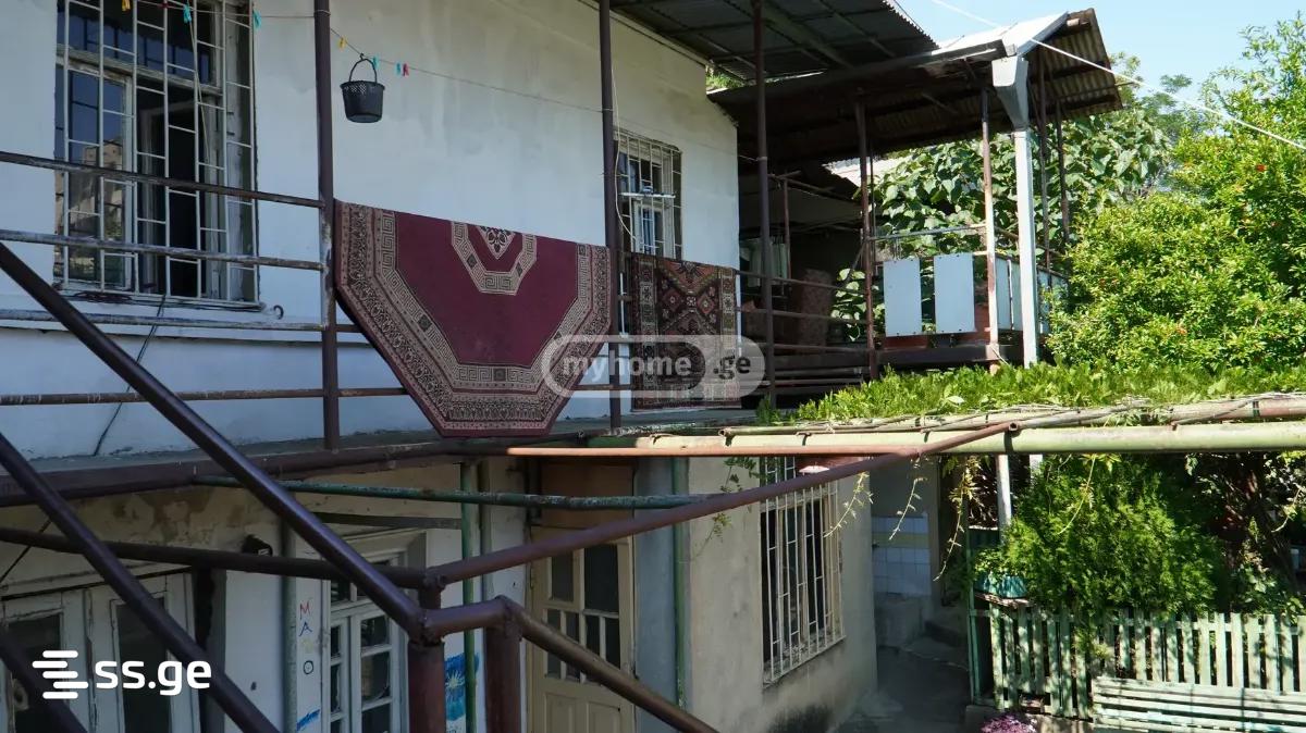7 Room Private House For Sale view 15