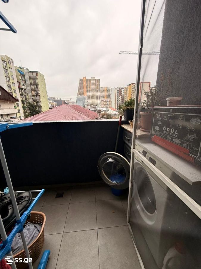 3 Room Flat For Sale view 5
