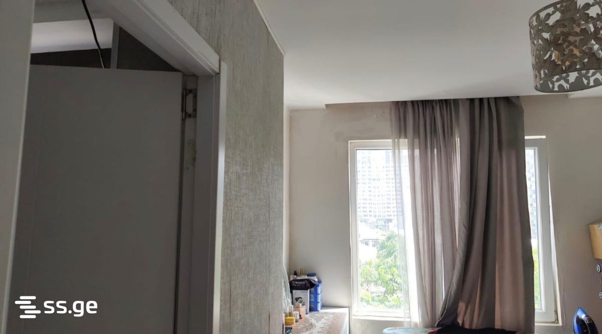 3 Room Flat For Sale view 2