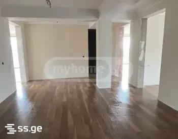 9 Room Private House For Sale view 5