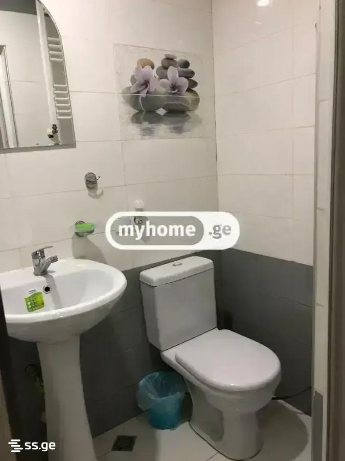 4 Room Hotel For Rent. Chugureti view 10